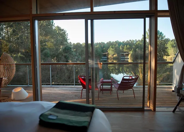 Les Echasses Golf & Surf Eco Lodge